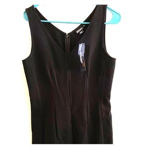 DYNY Sexy Black Dress. NWT Size 8